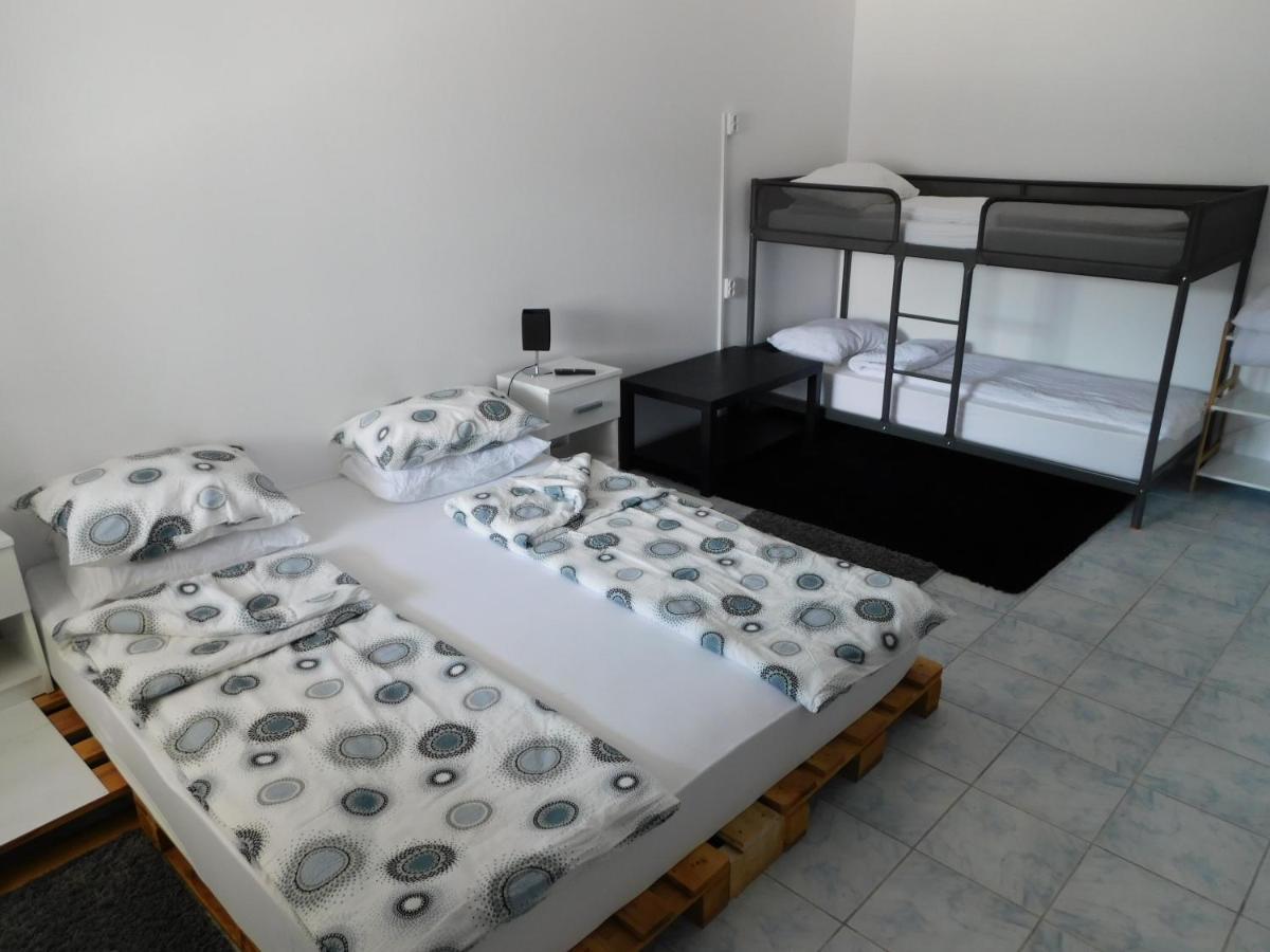 Mountain Vista Suites Zarnesti Ngoại thất bức ảnh