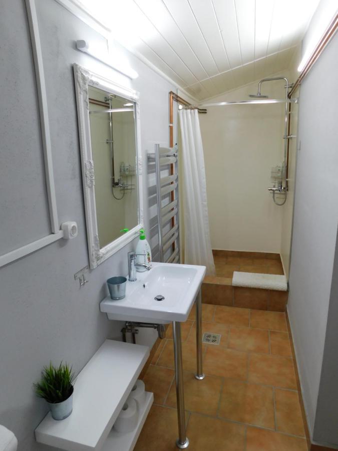 Mountain Vista Suites Zarnesti Ngoại thất bức ảnh